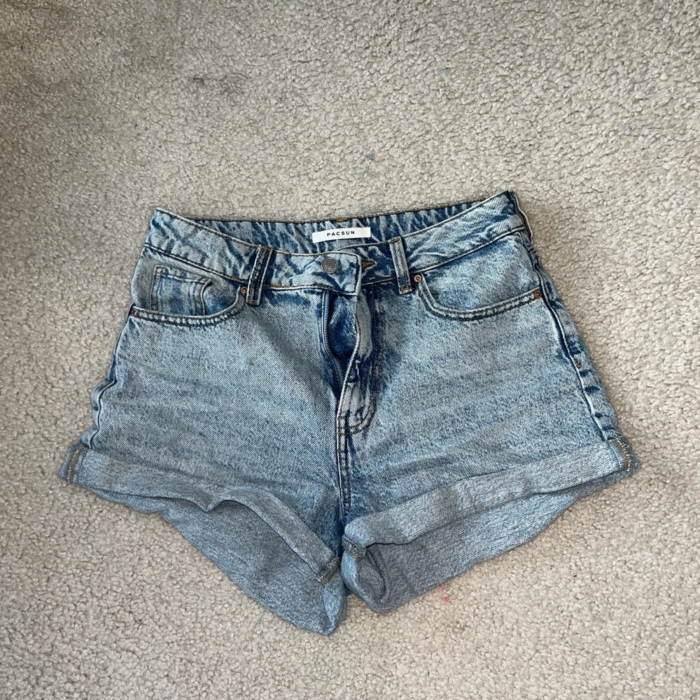 Pacsun mom Jean shorts size 27. I bought them for 35 dollars.